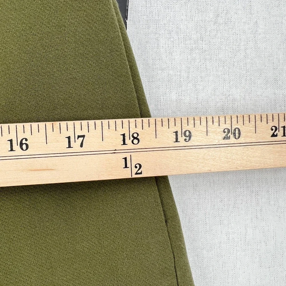 ALICE + OLIVIA Shorts Womens 6 Olive Green Cady High Waist Clean Short NWT - Picture 14 of 16